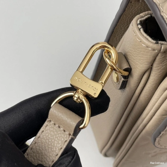 Repzbay VUITTON MÉTIS LOUIS POCHETTE 0808